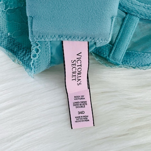 Victoria’s Secret Body by Victoria Lined Demi Bra 34D - Picture 9 of 10